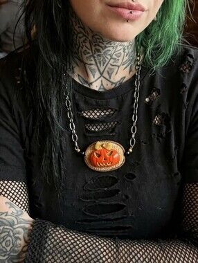 🎃 Handmade Jack-O’-Lantern Necklace | Spooky Halloween Statement Chain 🎃